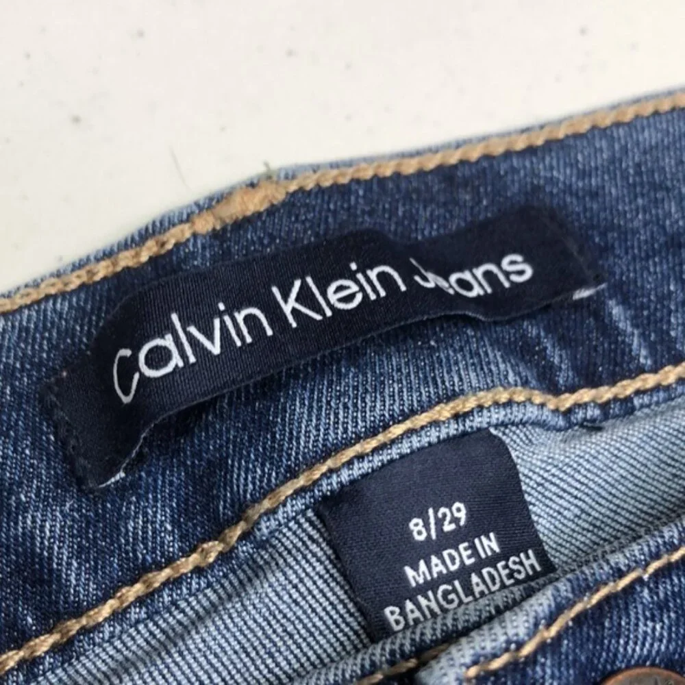 LIKE NEW CALVIN KLEIN VINTAGE HIGH-RISE FLARE JEANS 8/29x28 ⭐️